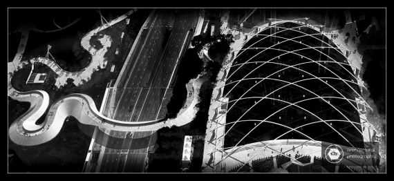 View of Jay Pritzker Pavilion & the BP Pedestrian Bridge from the top